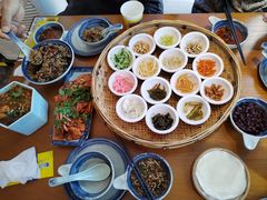 -包整·丝娃娃(一览甲秀楼风景店)