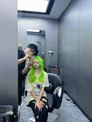 -米可造型烫发染发