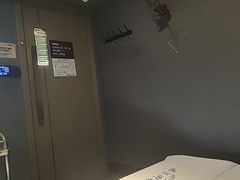 -陆琴脚艺·足浴·SPA(中华路店)