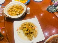-吴记酱骨炖菜馆(康安路店)