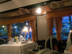 -火车头法国西餐厅