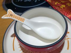 -山城外·非遗酸菜鱼(蜀都万达店)
