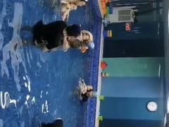 -Swim斯卫姆国际儿童游泳中心(红博中央公园店)