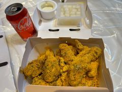 -BHC炸鸡(明洞总店)