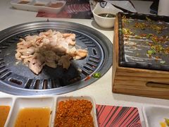 -猫爪爪原切自助烤肉(观音桥阳光世纪店)
