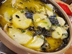 紫苏煮小土豆-虾小龙老长沙龙虾馆(坡子街店)