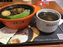 -米食先生酱汁煲仔饭(王府井店)