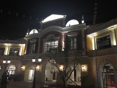 -枫叶小镇奥特莱斯