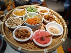 -包整·丝娃娃(一览甲秀楼风景店)