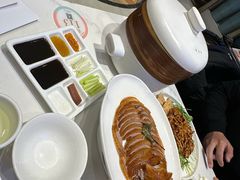 -小桃红·东北菜·春饼烤鸭(南阳湖街店)