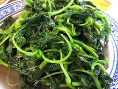 -云河农家乐饭店(福禄缘树山店)