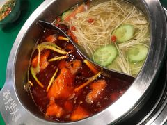 -巷子里头麻辣烫火锅串串(立秦广场店)