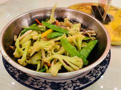 阳江小盆菜-先记烧鹅王·本地粤菜(福永店)
