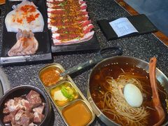 -红泥小火炉·东北泥炉烤肉(天一旗舰店)