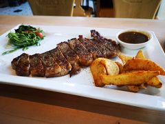 澳洲谷饲安格斯肉眼牛排-LENBACH兰巴赫西餐啤酒坊(大连东港店)