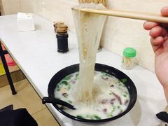 -津津老鸭粉丝馆(正东路店)