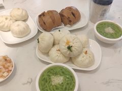 -李与白包子铺(桐梓林店)