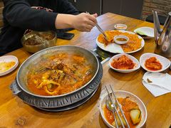 -喇喇排骨火锅·传统韩式脊骨汤(望京西园总店)