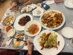 -汗腾格里·风味餐厅(新疆驻京办店)
