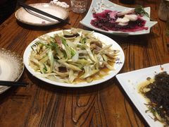 -老胶东家常菜馆(市场一路店)