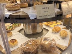 -壹佰芬港式烘焙食尚(华远村小区店)