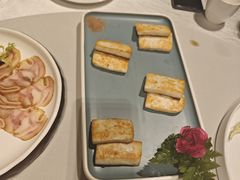 -云采云南菜(中山北路店)