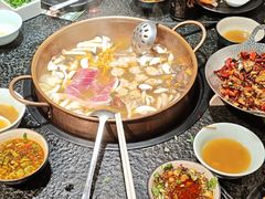 -一善菌·云南菌汤·云南菜(银泰城店)