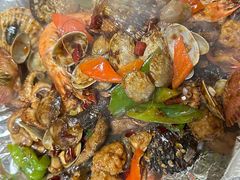 -一口猪海鲜浑锅·东北家常菜