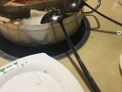 -蒙肥羊·酸汤潮牛·鲜牛肉火锅烤肉自助(岗顶店)