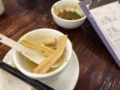 -正能量脆肉鲩火锅