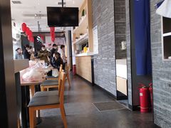 大堂-吉野家(上地三街店)