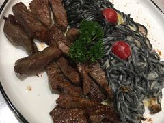 勃良第牛肋肉拌墨鱼面-Jenny House 珍妮屋新派食堂(美吉特店)
