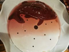 -老牌坊云南鱼豆花火锅(爱建店)