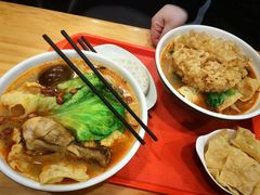 招牌螺蛳粉-螺小胖柳州螺蛳粉(钟楼总店)