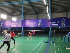 -V7动力羽毛球会馆