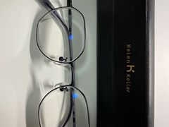-翰佐蔡司小乐圆·依视路星趣控·暴龙眼镜折扣店
