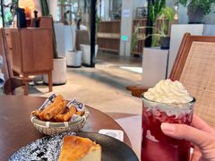 -亮马河饭店翠雅咖啡厅