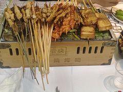 -云晓光头烧烤吧(德平路店)