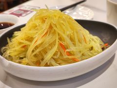 炝土豆丝-东方饺子王(新奥购物中心店)