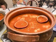 百香果酸汤牛肉火锅-一栋洋楼云南菜馆