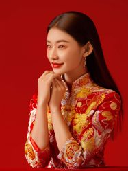 -至臻微拉婚纱摄影