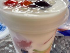 -溪边姑娘·拉丝酸奶水果捞(春熙路店)
