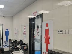 -美再晨游泳馆(新江湾店)