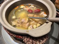 -领鲜天下·焗海鲜·花胶鸡(天目里店)