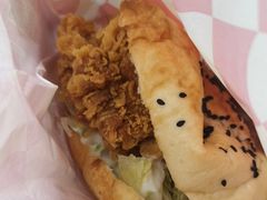 -塔斯汀中国汉堡(白云京溪地铁站店)