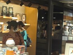 -猫的天空之城概念书店(苏州诚品店)