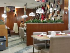 大堂-粤仔湾砂锅粥(滨湖万达店)