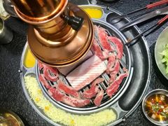 -GOGIYA·咕叽吖韩国传统烤肉店(东方新天地店)