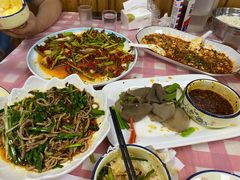 -洪霞餐馆
