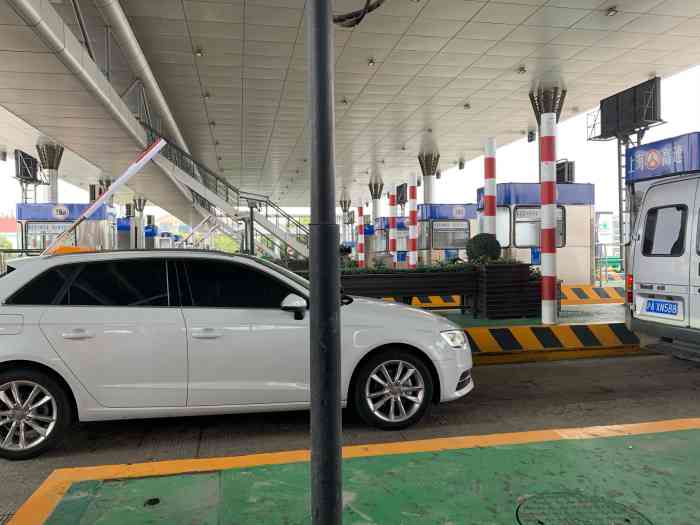 g2京沪高速江桥收费站